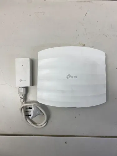 ROTEADOR TP LINK + INJETOR PoE TL-POE2412G