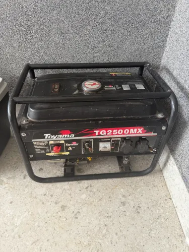 Gerador Toyama TG 2500 MX