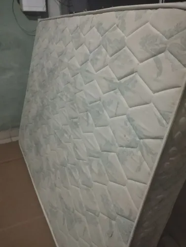 Colchão de Casal. D33
