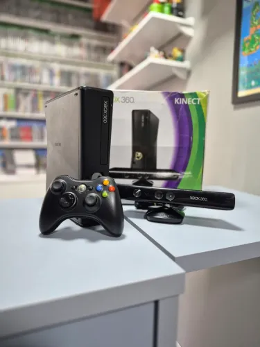 Xbox 360 Desbloqueado + HD 500gb com jogos 