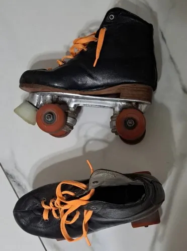 Patins Quad Profissional Básico 4 Rodas Clássico 