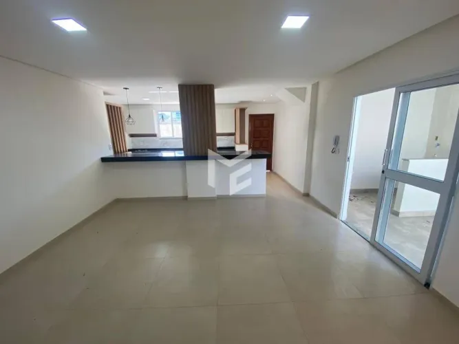 Casa para locação no bairro Chacara em Betim
