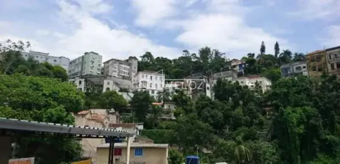 Apartamento : / Residencial / Santa Teresa