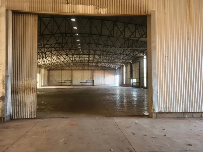 COMPLEXO INDUSTRIAL / LOGÍSTICO À VENDA BÁLSAMO/SP FRENTE PARA A RODOVIA EUCLIDES DA CUN