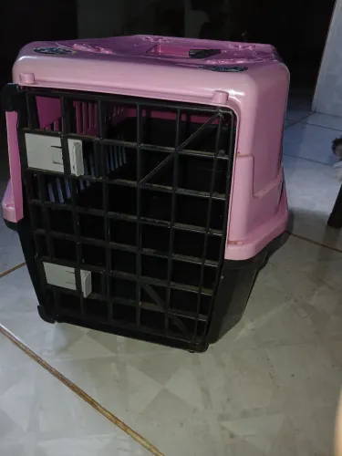 Vende-se caixa de gato/cachorro