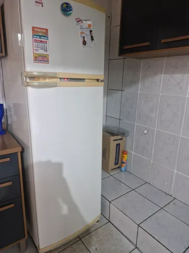 Geladeira 370 litros Brastemp