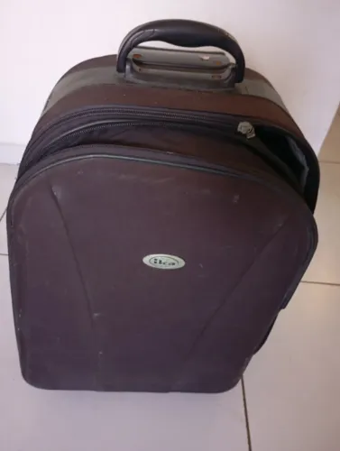 Vende-se Mala