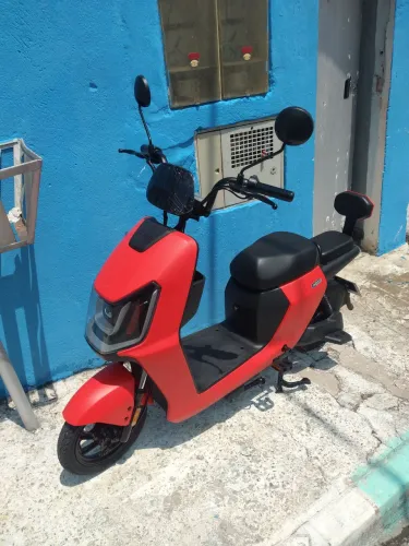 Vendo essa moto elétrica