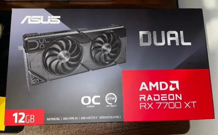 Placa de Vídeo ASUS Dual Radeon RX 7700XT OC Edition, 12GB, GDDR6, 192 Bits - 90YV0JZ0-M0N