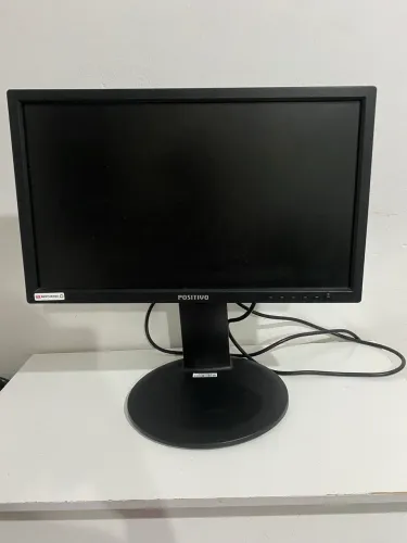 Vendo monitor positivo 19?