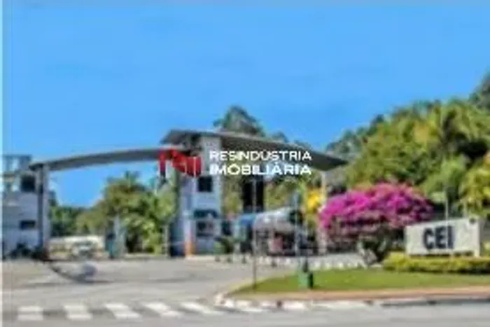 Páto Locação 3.000 m² com 300 m² construção em Condominio - Barueri,SP
