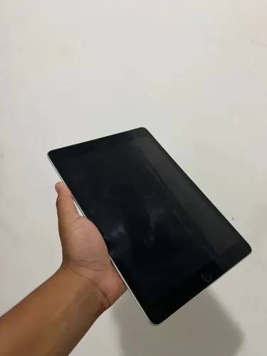 iPad 9
