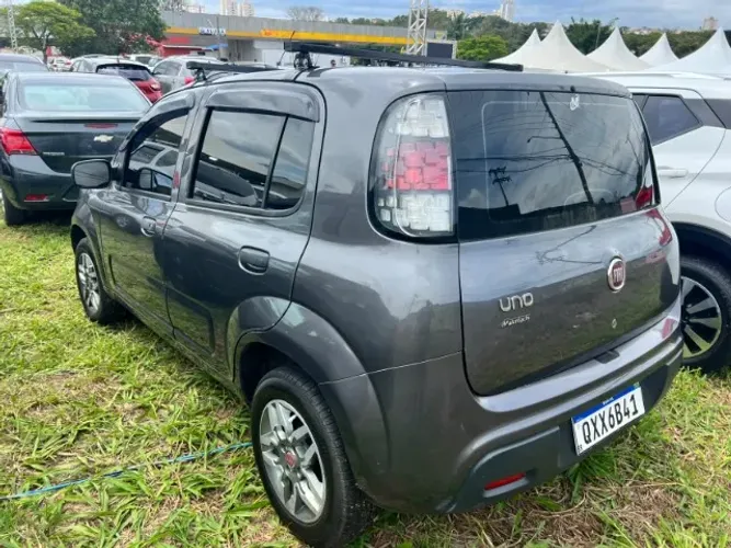 Fiat Uno Attractive 1.0 EVO Fire Flex 8V 5P 2020