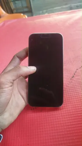 IPhone 16 pro max 256 Gb todo original apenas o fundo trincado