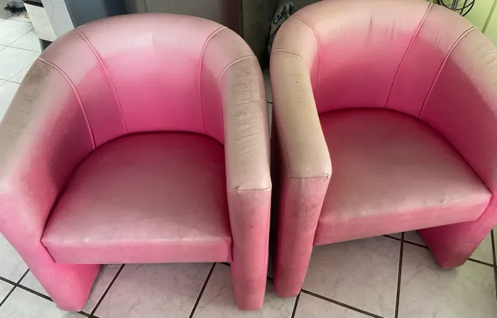 Duas Poltronas usadas 