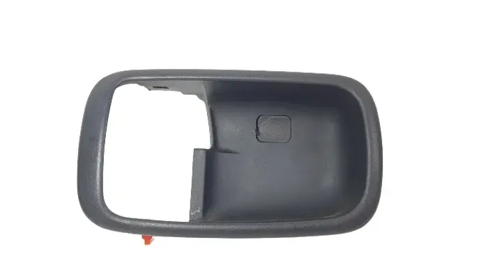 Moldura Maçaneta Interna Diant. Esquerda Airtrek 04 A 08 Preto Dianteira