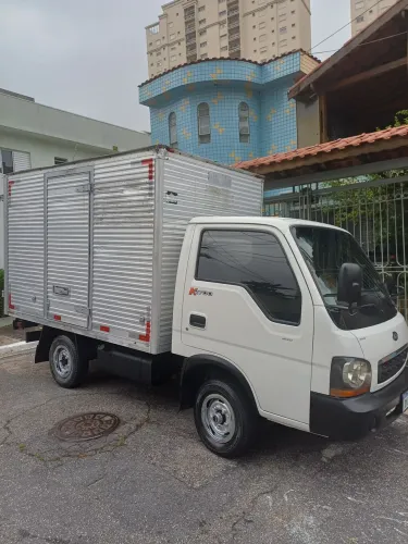 Kia Motors Bongo K-2700 2.7 4x2/4x4 Diesel 2004