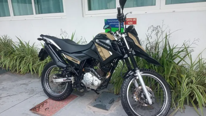Yamaha xtz 150 toda conservada