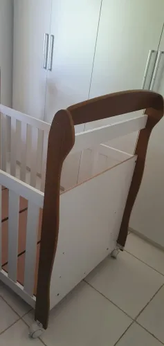 Berço americano usado