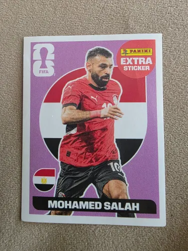Figurinha da copa legend Salah e Luis Dias