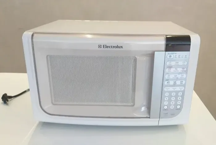 Micro-ondas Electrolux MEF41 127V