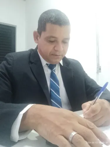 Faço serviço de pedreiro melhor preço da região
