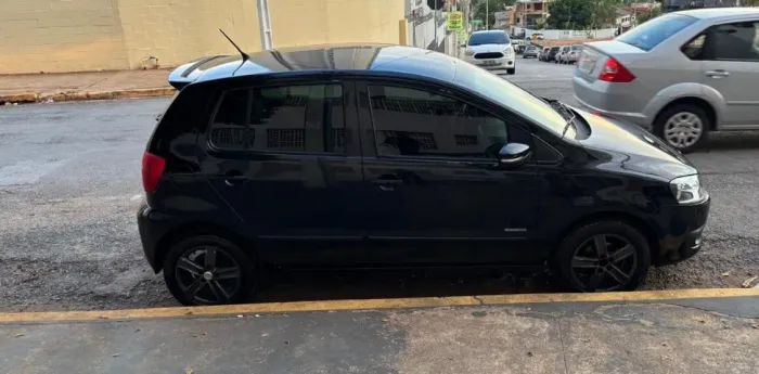 Volkswagen Fox 1.0 MI Total Flex 8V 5P 2012