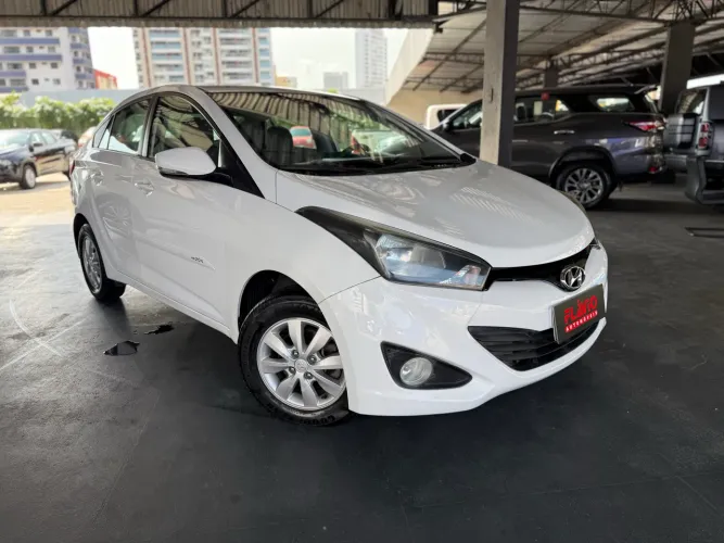 Hyundai HB20S C.style/c.plus1.6 Flex 16V Aut. 4P 2015