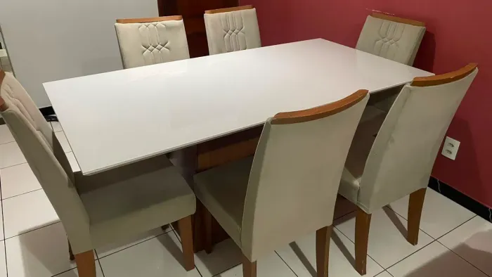 CONJUNTO MESA DE VIDRO COM 6 CADEIRAS