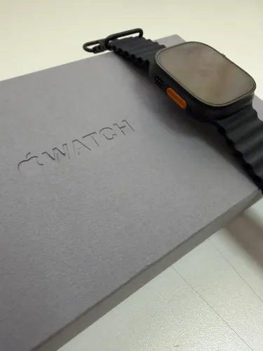 Apple Watch Ultra Black Titanium Modelo A2986.