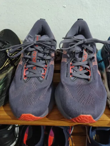 Tênis Asics Novablast 5 - Tam. 40 Masculino