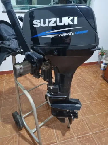 Motor de poupa 15 hp