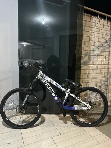 Vendo bicicleta Viking aro 26