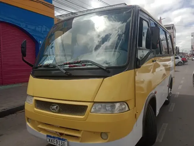 Microonibus Volare A5 2004