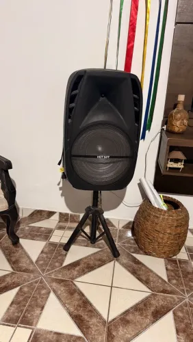 Caixa de Som Amplificada Hot Sat 15? 200W RMS com Bluetooth e Tripé