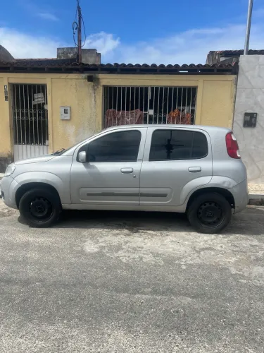 Fiat Uno Vivace/rua 1.0 EVO Fire Flex 8V 5P 2012