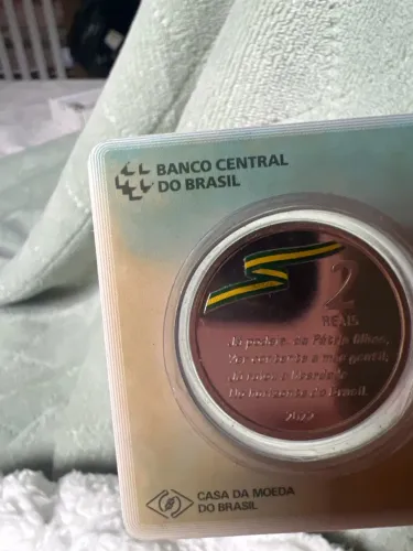 Moeda de 2 reais collector edição rara bicentenária