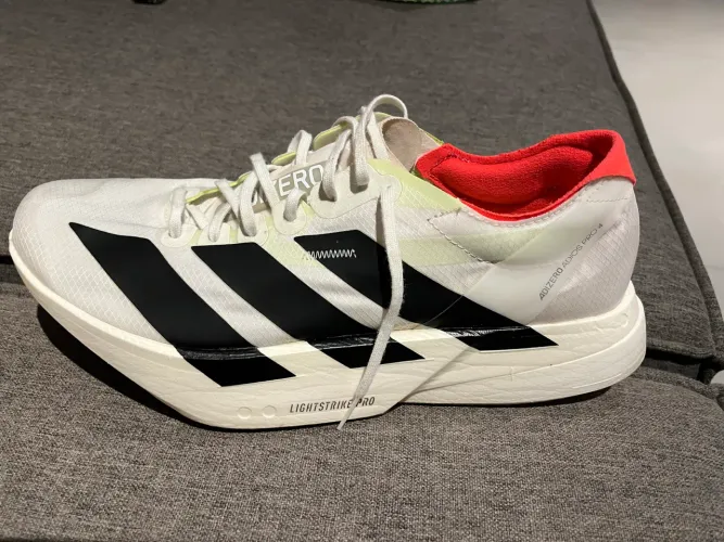 Adidas adios pro 4 tam 43( Brasil) 