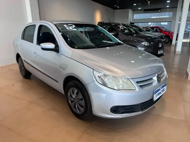 Volkswagen Voyage 1.0 Flex 12V 4P 2012