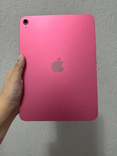 iPad 11 128 GB Seminovo Rosa 