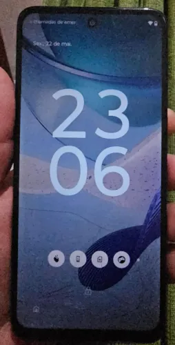 Moto g53 tela trincada