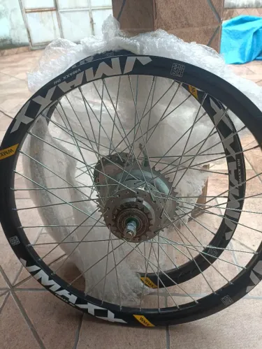 Kit roda para bicicleta motorizada.
