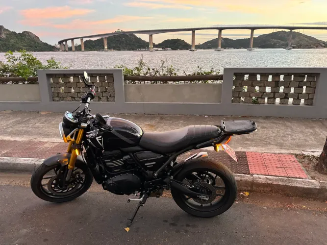 Speed 400 Triumph 2024/2025