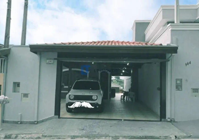 Casa com 3 dormitórios à venda, 129 m² por R$ 700.000 - Villa Branca - Jacareí/SP