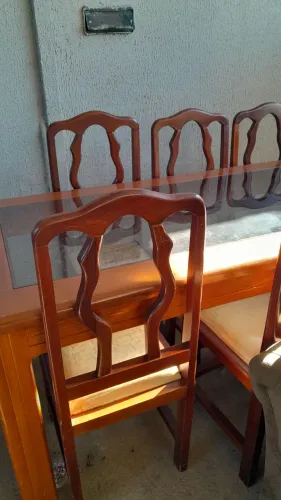 Vendo mesa de madeira