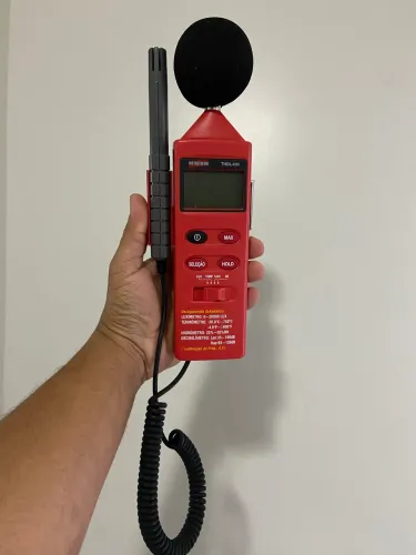 MEDIDOR 4 EM 1 DECIBELIMETRO LUXÍMETRO TEMPERATURA E UMIDADE - INSTRUTHERM THDL-400