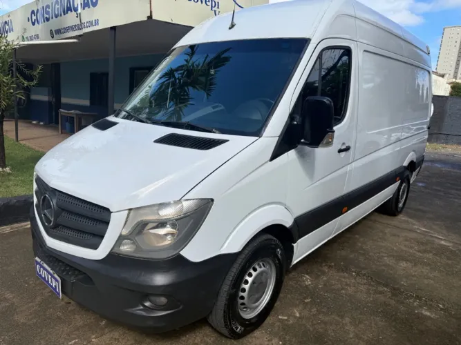Mercedes-Benz Sprinter 313 Furgão Longo T. Alto Diesel 2019