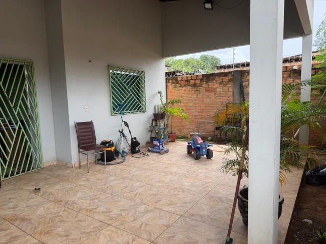 Casa a venda 