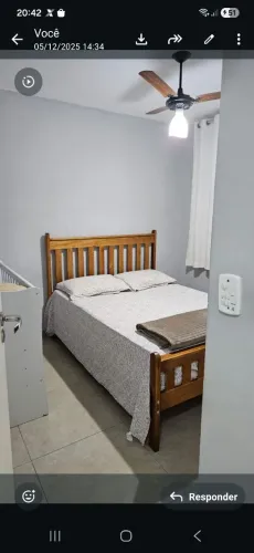 Vendo cama casal,cor mel,madeira Tauari