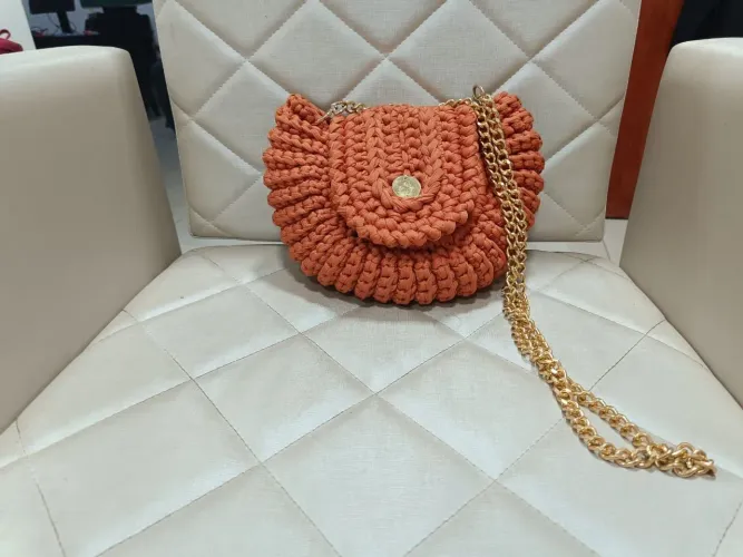 Bolsa estou caracol